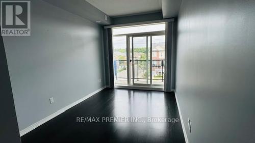 313 - 54 Sky Harbour Drive, Brampton, ON - Indoor Photo Showing Other Room