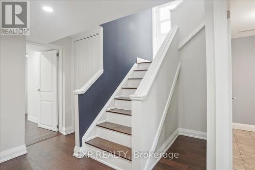 715 Drury Lane, Burlington, ON - Indoor Photo Showing Other Room