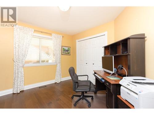 310 Woodcrest Court, Kelowna, BC - Indoor Photo Showing Office