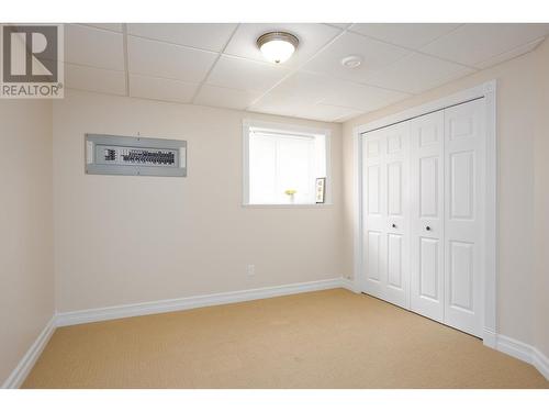 310 Woodcrest Court, Kelowna, BC - Indoor Photo Showing Other Room