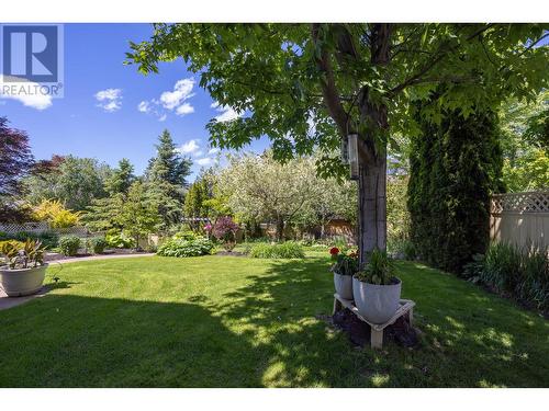 310 Woodcrest Court, Kelowna, BC - Outdoor