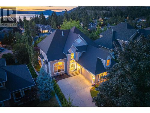 310 Woodcrest Court, Kelowna, BC - Outdoor