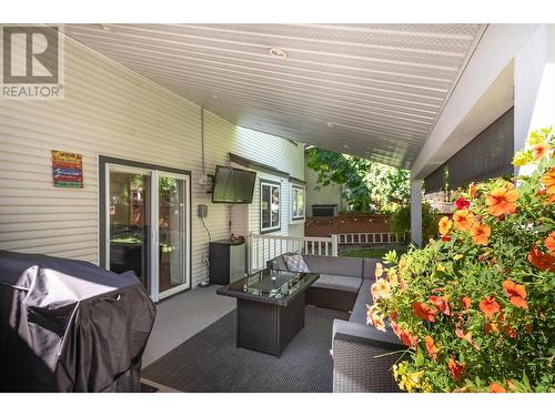 1862 Aitkins Court, Kelowna, BC - Outdoor With Deck Patio Veranda With Exterior