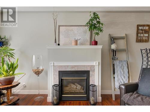 1862 Aitkins Court, Kelowna, BC - Indoor Photo Showing Living Room With Fireplace