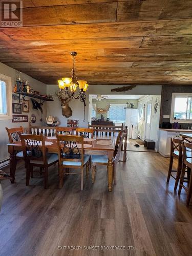 72 Cedarview Drive, Kawartha Lakes (Omemee), ON - Indoor Photo Showing Dining Room