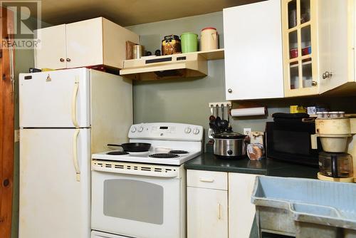 1701 P Line Rd, Hilton Beach, ON - Indoor Photo Showing Kitchen