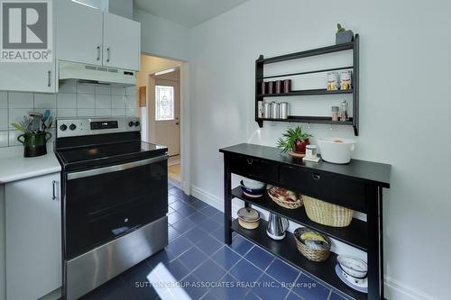 595 Northcliffe Boulevard, Toronto (Oakwood Village), ON - Indoor Photo Showing Kitchen