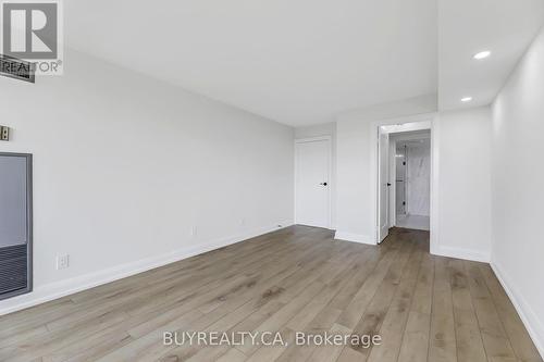 410 - 1131 Steeles Avenue W, Toronto (Westminster-Branson), ON - Indoor Photo Showing Other Room