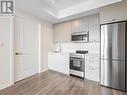 712 - 2301 Danforth Avenue, Toronto (East End-Danforth), ON  - Indoor Photo Showing Kitchen 