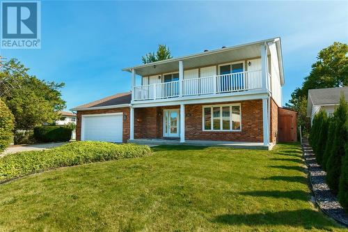 198 Twin Lakes Drive, Sarnia, ON - Outdoor With Balcony