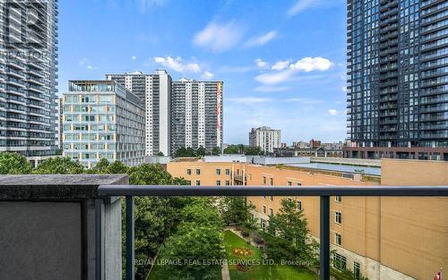 623 - 120 Homewood Avenue, Toronto (North St. James Town), ON - Outdoor With Facade