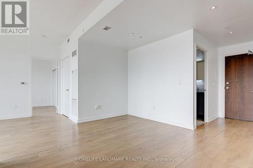 301 - 117 Mcmahon Drive, Toronto (Bayview Village), ON - Indoor Photo Showing Other Room