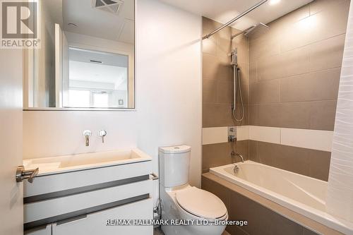 5408 - 197 Yonge Street, Toronto (Church-Yonge Corridor), ON - Indoor Photo Showing Bathroom