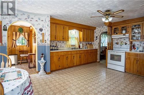 26 Tracy Street, Mcadam, NB - Indoor Photo Showing Kitchen With Double Sink