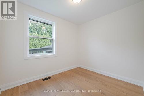 27 Garthwood Drive, Toronto (Kennedy Park), ON - Indoor Photo Showing Other Room