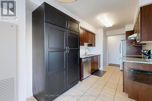 608 - 88 Grangeway Avenue, Toronto (Woburn), ON - Indoor Photo Showing Kitchen