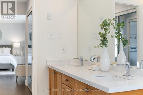 7129 Gillespie Lane, Mississauga, ON - Indoor Photo Showing Bathroom