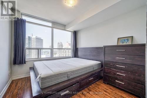 3101 - 310 Burnhamthorpe Road, Mississauga (City Centre), ON - Indoor Photo Showing Bedroom