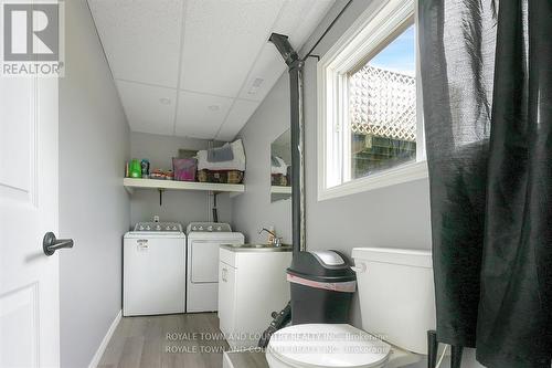 212 Mcguire Beach Road, Kawartha Lakes (Kirkfield), ON - Indoor Photo Showing Laundry Room