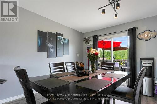 212 Mcguire Beach Road, Kawartha Lakes (Kirkfield), ON - Indoor Photo Showing Dining Room