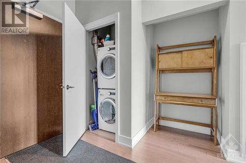 88 Richmond Road Unit#503, Ottawa, ON - Indoor Photo Showing Laundry Room