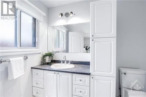 Primary Bedroom Ensuite - 273 Roger Road, Ottawa, ON - Indoor Photo Showing Bathroom