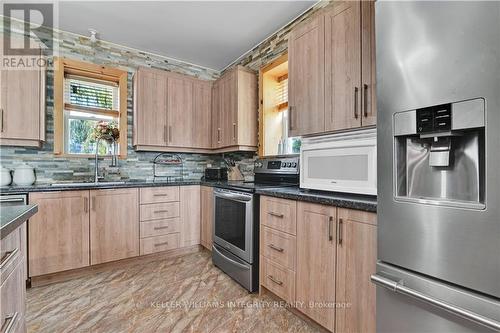 1 Mechanic Street E, North Glengarry, ON - Indoor Photo Showing Kitchen With Double Sink