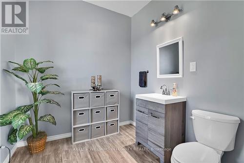 1 Mechanic Street E, North Glengarry, ON - Indoor Photo Showing Bathroom