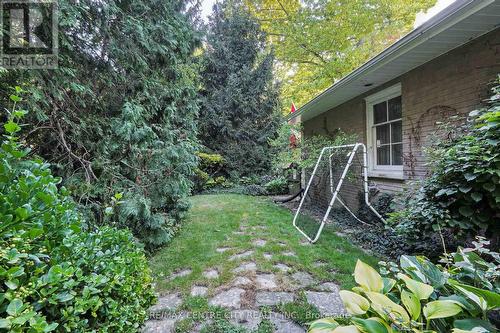 403 Lawson Road, London, ON - Outdoor