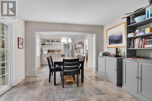 403 Lawson Road, London, ON - Indoor Photo Showing Dining Room