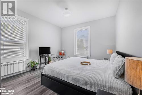 214 Mississaga Street W, Orillia, ON - Indoor Photo Showing Bedroom