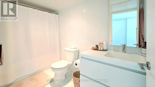 1901 - 85 Queens Wharf Road, Toronto (Waterfront Communities), ON - Indoor Photo Showing Bathroom