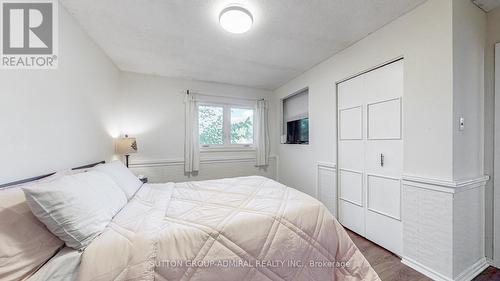 8 Lady Sarah Crescent, Toronto (Agincourt North), ON - Indoor Photo Showing Bedroom