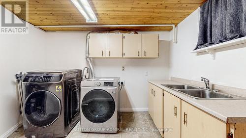 8 Lady Sarah Crescent, Toronto (Agincourt North), ON - Indoor Photo Showing Laundry Room