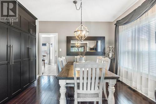 62 Sandringham Drive, Barrie, ON - Indoor Photo Showing Dining Room