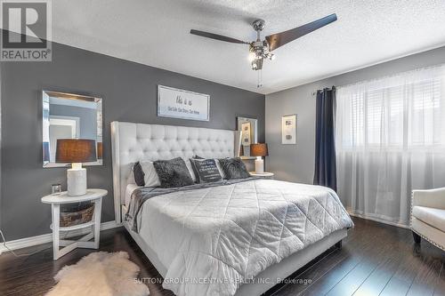 62 Sandringham Drive, Barrie (Innis-Shore), ON - Indoor Photo Showing Bedroom