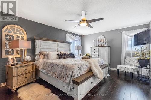 62 Sandringham Drive, Barrie, ON - Indoor Photo Showing Bedroom