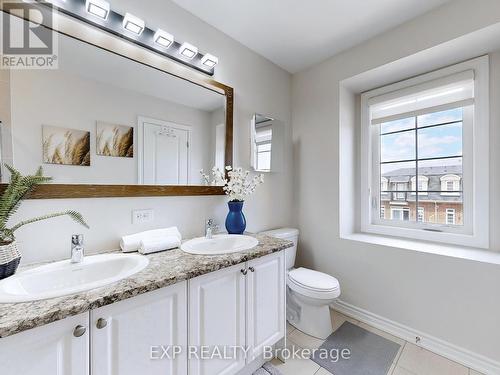 15 Pomarine Way, Brampton, ON - Indoor Photo Showing Bathroom