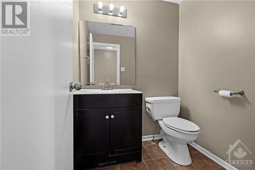 1326 Cornell Street, Ottawa, ON - Indoor Photo Showing Bathroom