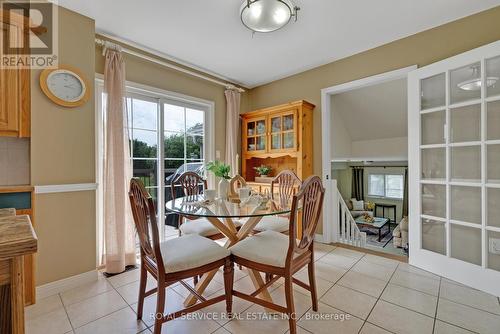 18 Forest Hill Drive, Cobourg, ON - Indoor Photo Showing Dining Room