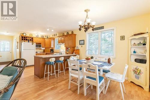 108 Fedy Drive, Sauble Beach, ON - Indoor Photo Showing Dining Room