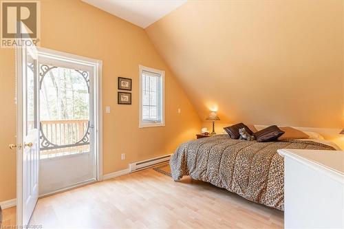 108 Fedy Drive, Sauble Beach, ON - Indoor Photo Showing Bedroom