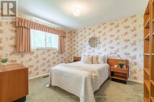 1385 Balsam Avenue, Peterborough (Monaghan), ON - Indoor Photo Showing Bedroom