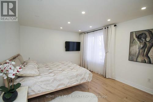 143 Sand Road, East Gwillimbury (Holland Landing), ON - Indoor Photo Showing Bedroom