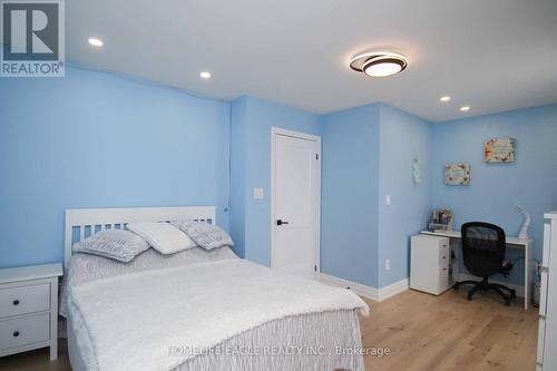 143 Sand Road, East Gwillimbury (Holland Landing), ON - Indoor Photo Showing Bedroom