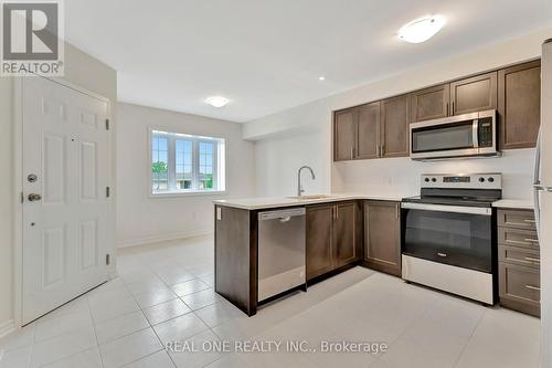 26B - 85 Mullin Drive, Guelph (Brant), ON - Indoor Photo Showing Kitchen With Stainless Steel Kitchen