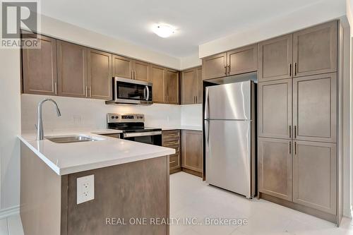 26B - 85 Mullin Drive, Guelph (Brant), ON - Indoor Photo Showing Kitchen With Stainless Steel Kitchen