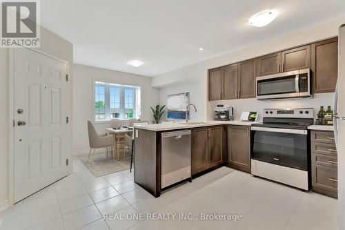 26B - 85 Mullin Drive, Guelph (Brant), ON - Indoor Photo Showing Kitchen