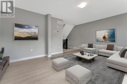 51B - 85 Mullin Drive, Guelph, ON - Indoor Photo Showing Living Room