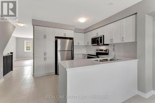 51B - 85 Mullin Drive, Guelph (Brant), ON - Indoor Photo Showing Kitchen With Stainless Steel Kitchen With Double Sink